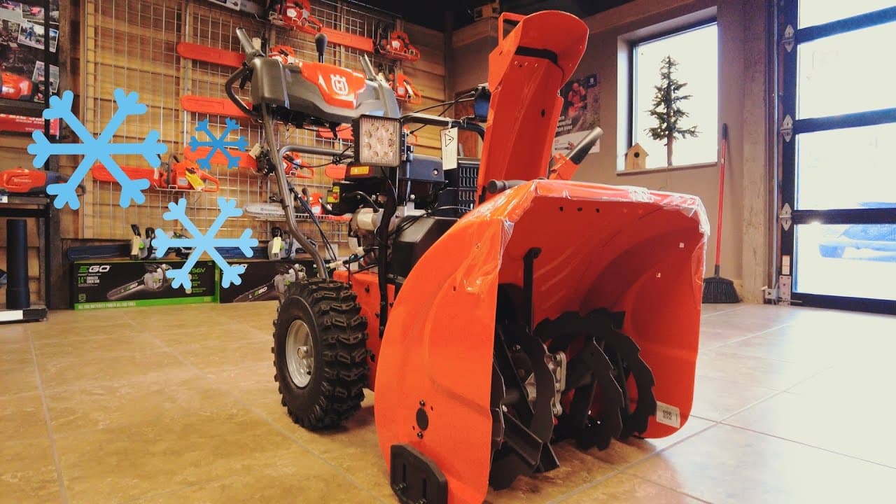2023 Husqvarna ST224 Snow Blower Review (A HOMEOWNERS DREAM?)
