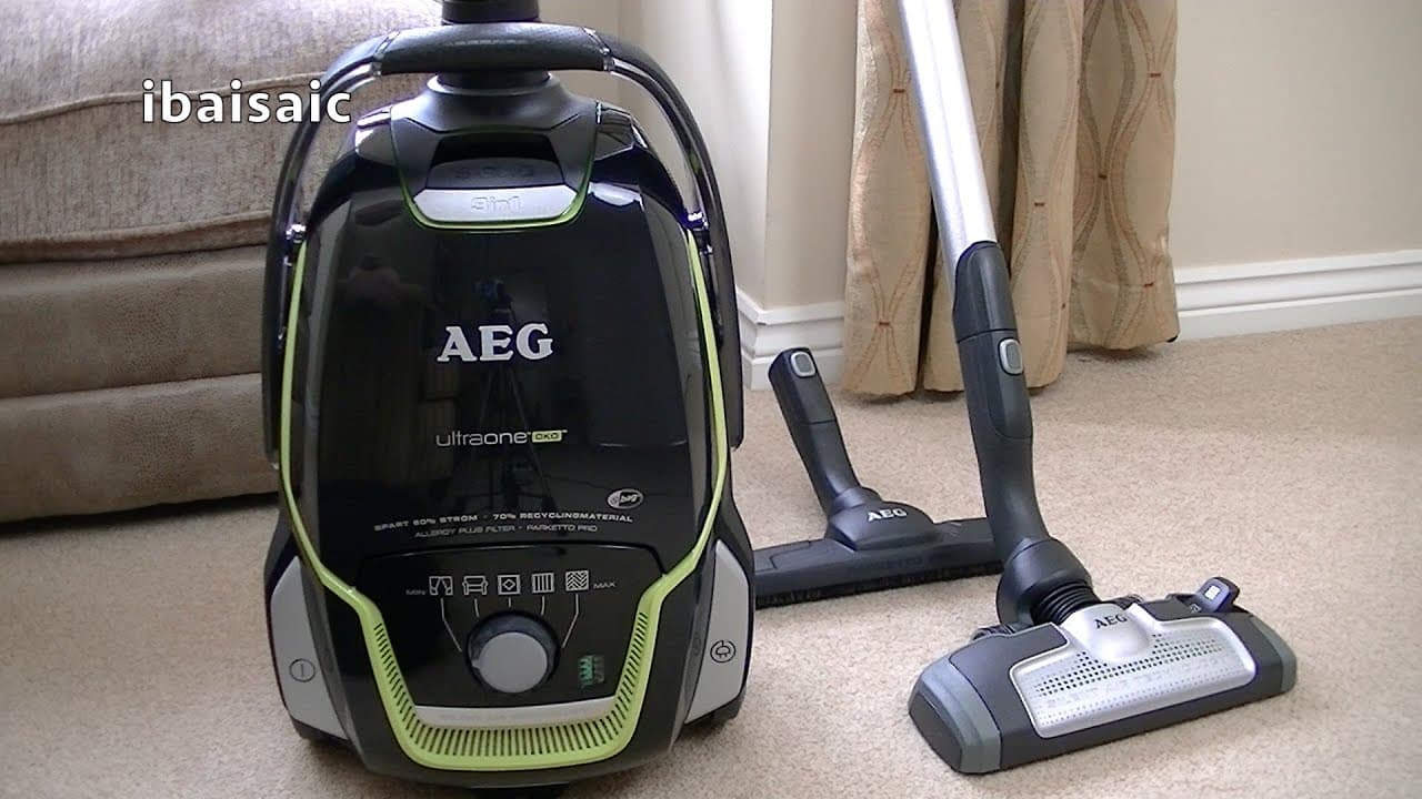 AEG Electrolux UltraOne Green Cylinder Vacuum Cleaner Review & Demonstration