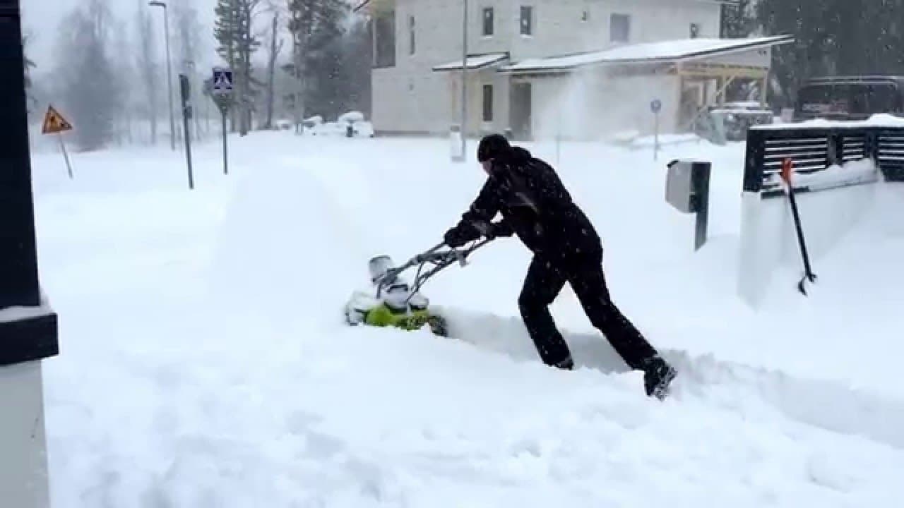 RYOBI RST36B51 36V snow blower January 2016, US MODEL: RY40850