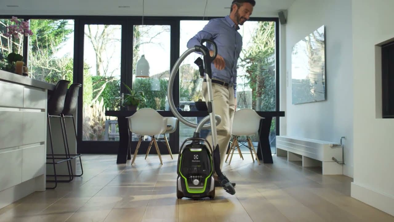 Sáčkový vysavač Electrolux UltraOne Green