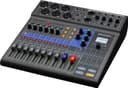 Zoom LiveTrak L-8