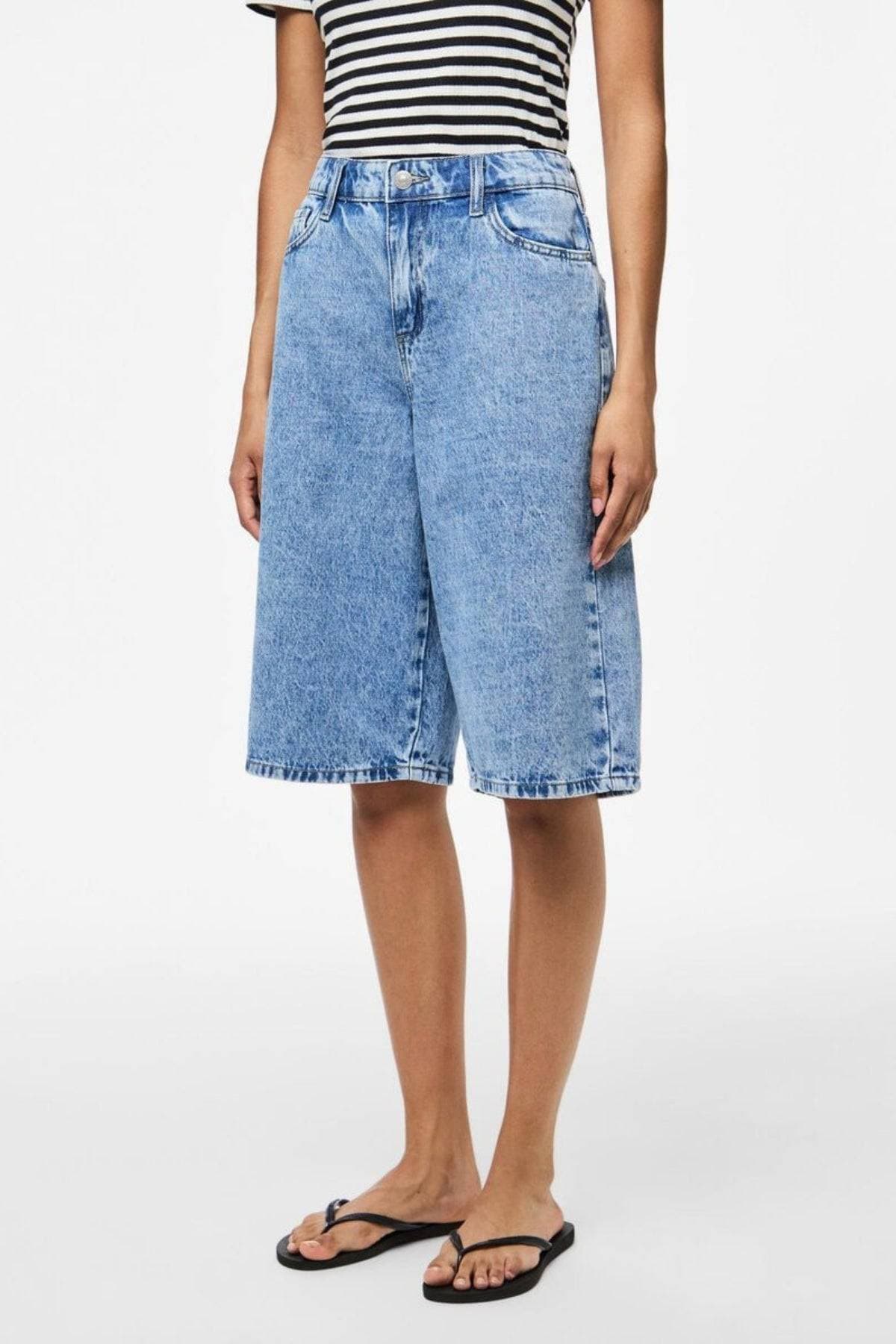 Pieces Pcsky Mw Jeansshorts - Blå