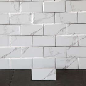 Arredo Kakel Carrara Metro Biselado Vit 10x20 cm 299107