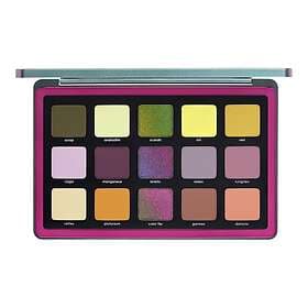 Natasha Denona Triochrome Eyeshadow Palette