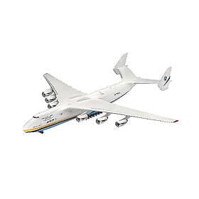 Revell Antonov An-225 Mrija