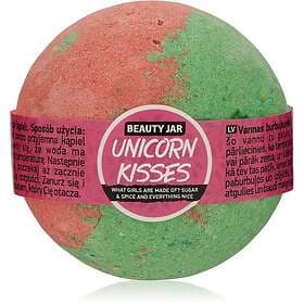 Beauty Jar Unicorn Kisses What Girls Are Made Of? Sugar & Spice And Everything Nice Bath Bomb Med doft av jordgubbar 150g female