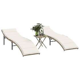 vidaXL Solsängar 2 st med bord beige konstrotting 368254