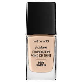 Wet N Wild Photo Focus Dewy Foundation