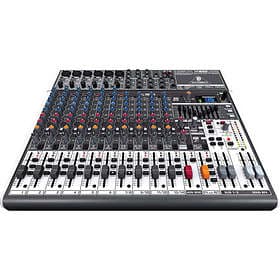 Behringer Xenyx X1832USB