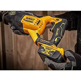 Dewalt DCS382NT (Utan Batteri)