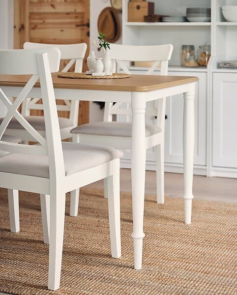 IKEA Danderyd/Ingolf (Inkl. 4st Stolar)