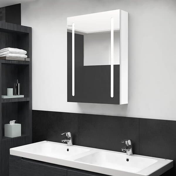 vidaXL Spegelskåp med LED vit 50x13x70 cm 326501