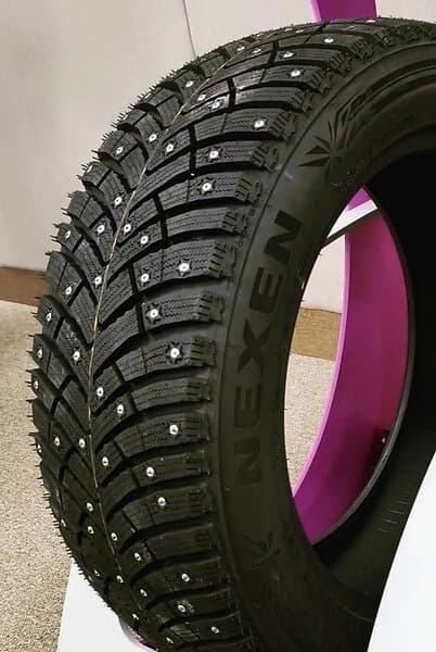 Nexen WinGuard WinSpike 3 235/55 R 19 105T XL Dubbdäck