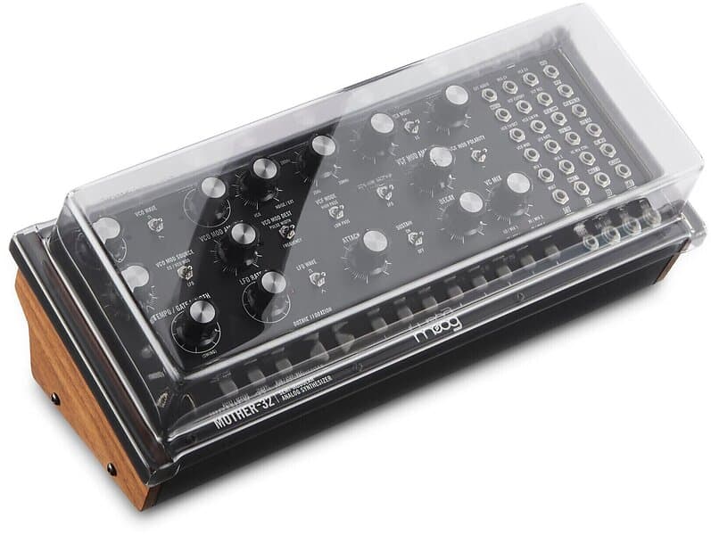 Decksaver MOOG MOTHER32DFAM