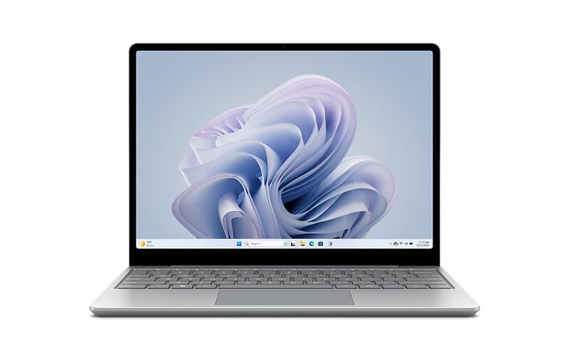Microsoft Surface Laptop Go 3 12.4" i5-1235U 8GB RAM 256GB SSD W11