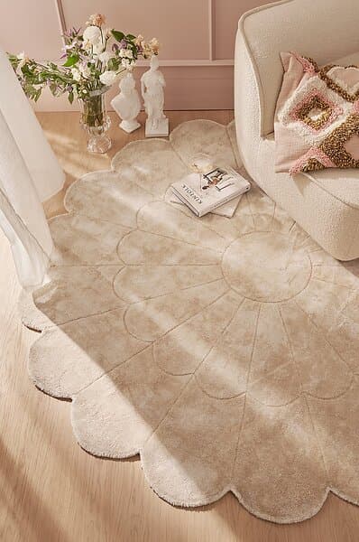Staycation Viskosmatta Flower Varmbeige