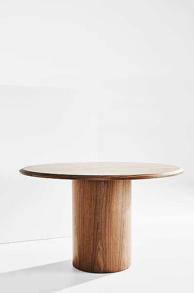 Pastill Joon matbord Ø 120 cm Valnötsfaner