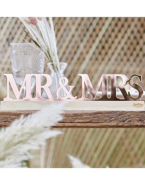 Mr & Mrs Träskylt 7,5x30 cm Pampas