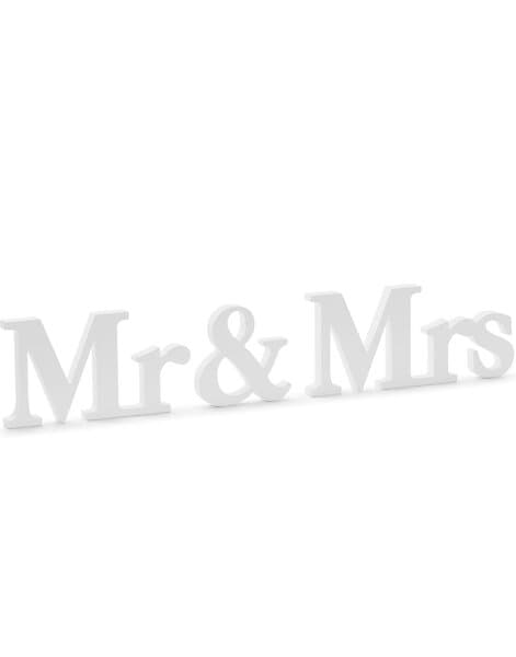Mr & Mrs Träskylt 50x9cm