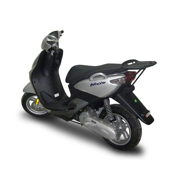 Shad Top Master Rear Fitting Yamaha Neos 50/125 Svart