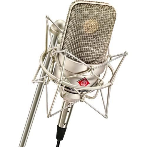 Neumann TLM 49