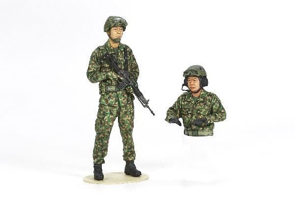 Tamiya 1:16 JGSDF Tank Crew