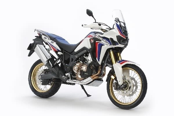 Tamiya 1:6 Honda CRF1000L Africa Twin