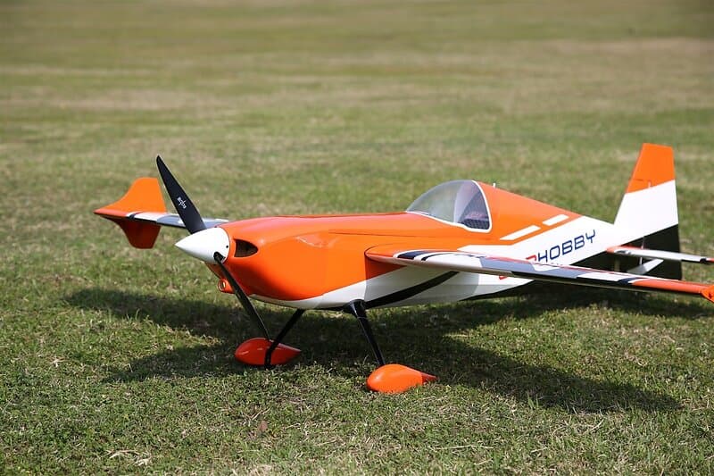 OMP Hobby Edge 540 60 tum PNP Orange