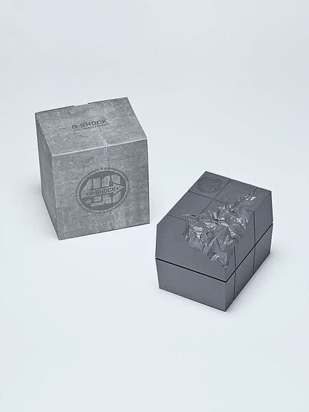 Casio G-Shock 40th Anniversary Recrystallized GMW-B5000PS-1ER