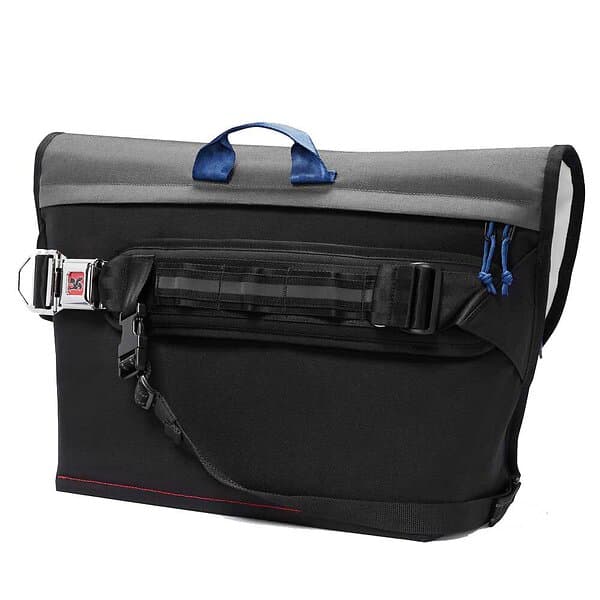 Chrome Buran III Crossbody 20l