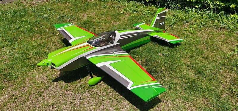 Pilot RC Slick 67" ARF