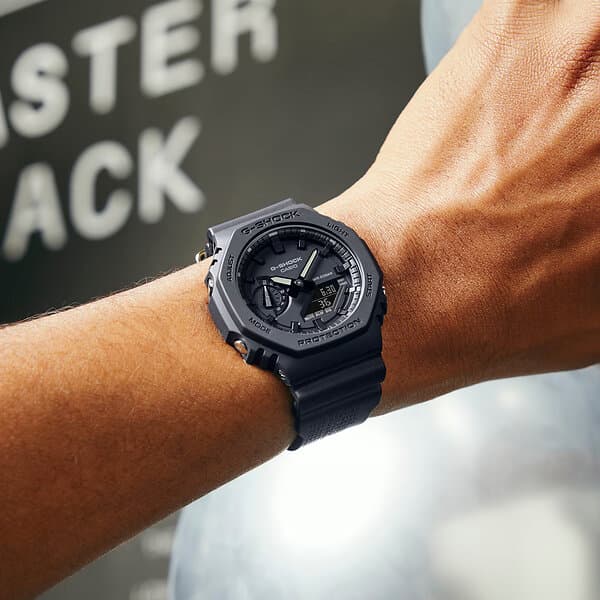 Casio G-Shock GA-2140RE-1AER