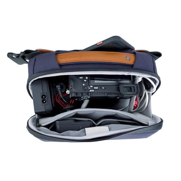 Vanguard VEO City CB24 NV Cross Body Bag
