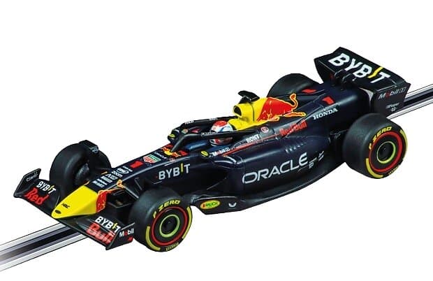Carrera Toys F1 Red Bull Racing RB19 M Verstappen No.1 (64236)
