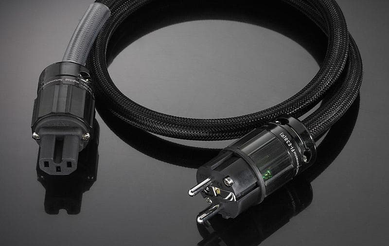 Real Cable CHAMBORD CEE 7/7 - IEC C15 1,5m