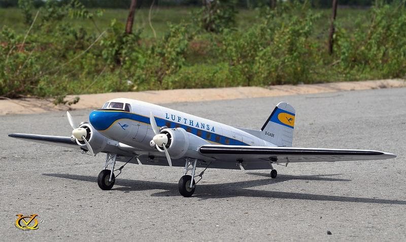 VQ Models Douglas DC-3 ARF