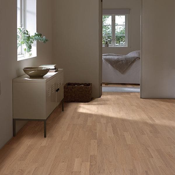 Kährs Ek Abetone 3-stav Mattlack 242,3x20cm 7 St/Frp
