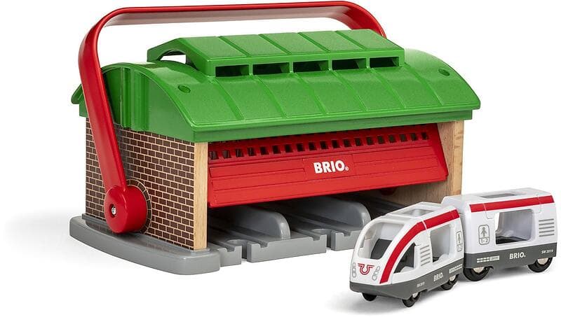 BRIO Tåggarage Med Bärhandtag 33474