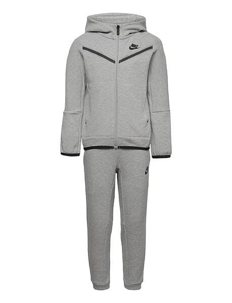 Nike Tech Fleece Set