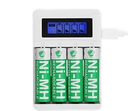 Deltaco Ultimate USB Charger inkl. 4xAA 2500mAh
