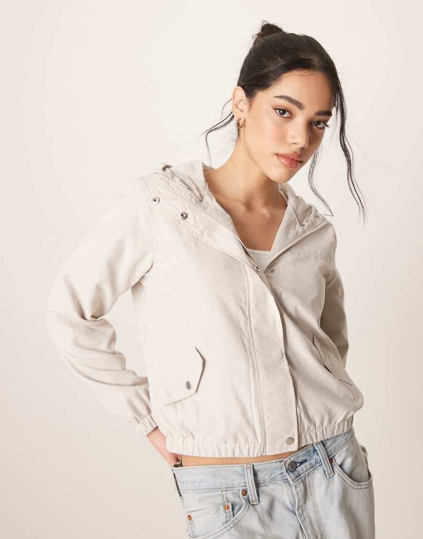 JDY Kort Jacka Med Huva I Lätt Material - Beige