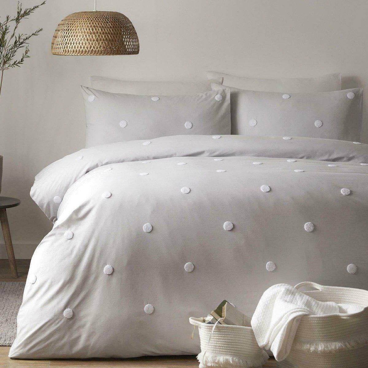 Appletree Signature Dot Påslakan Vit, Silver (200x200cm)