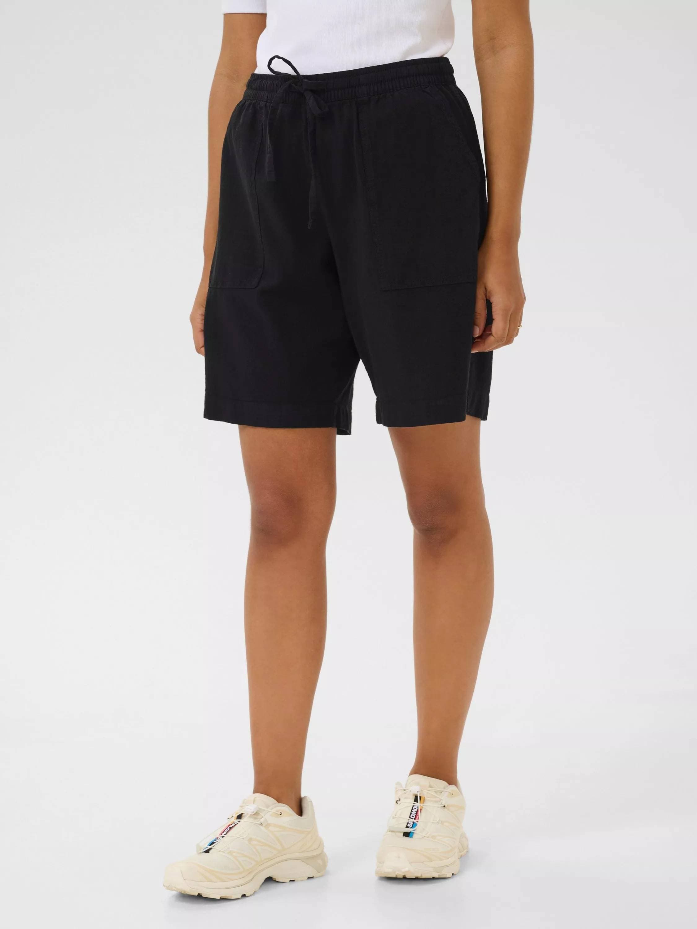 Kaffe Djup Löst Sittande Shorts - Black