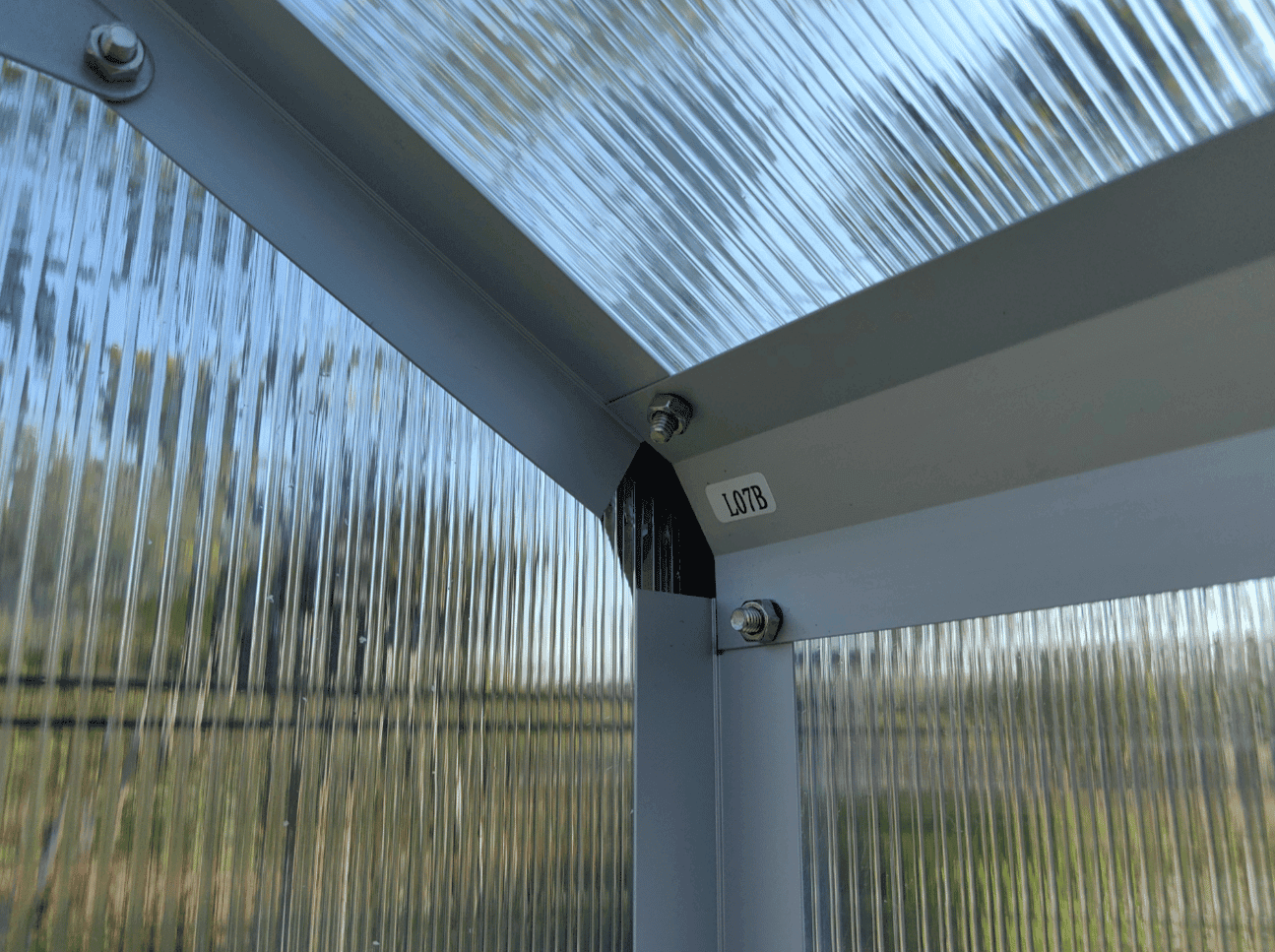 Växthus 18m² Premium Extra Hög Takhöjd 6mm Kanalplast Silver Metall